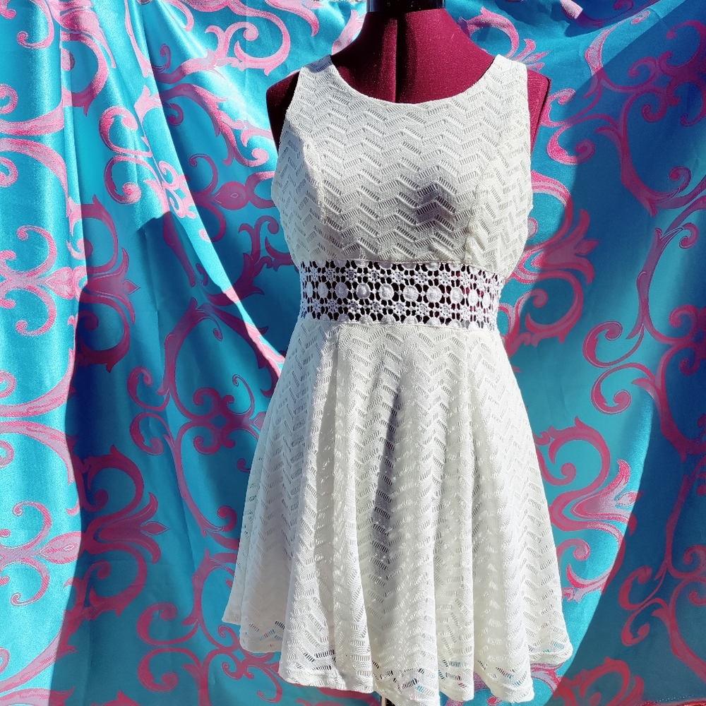 Sleeveless dress